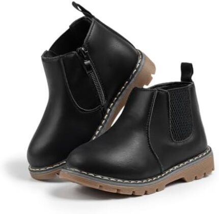 trending shoes 2025 for girls